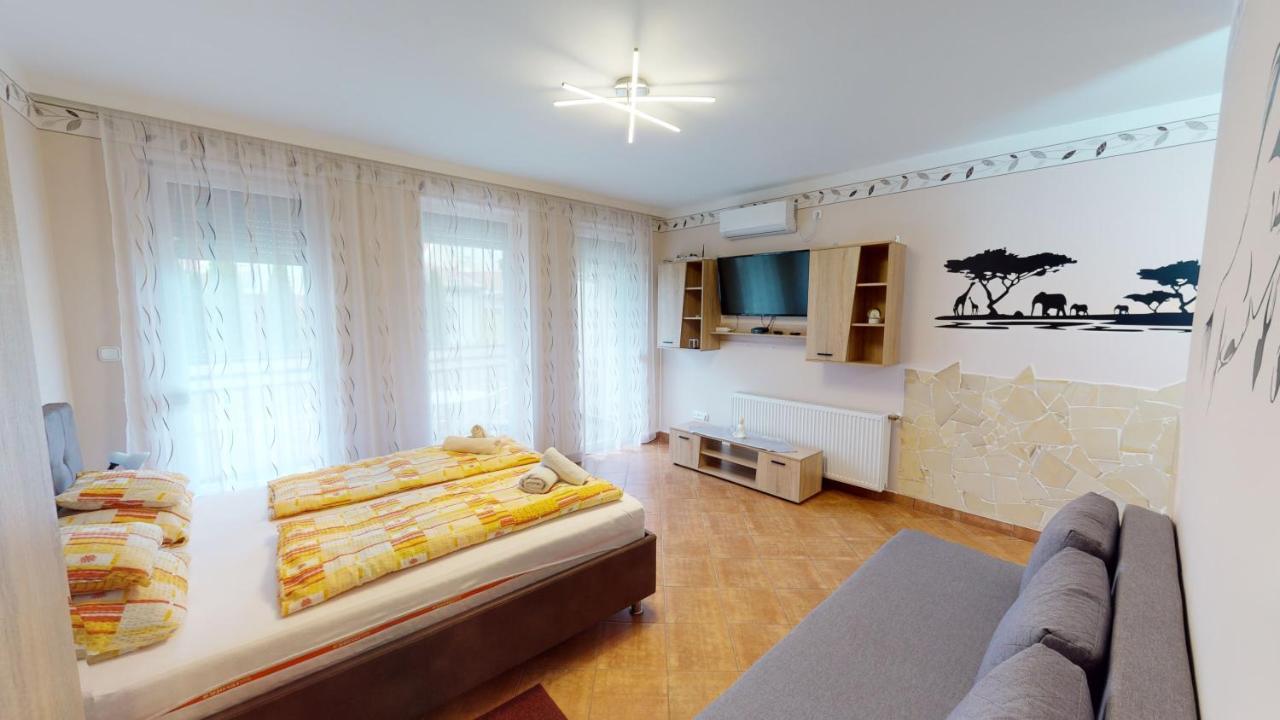 Cristian Apartman Гайдусобосло Екстер'єр фото